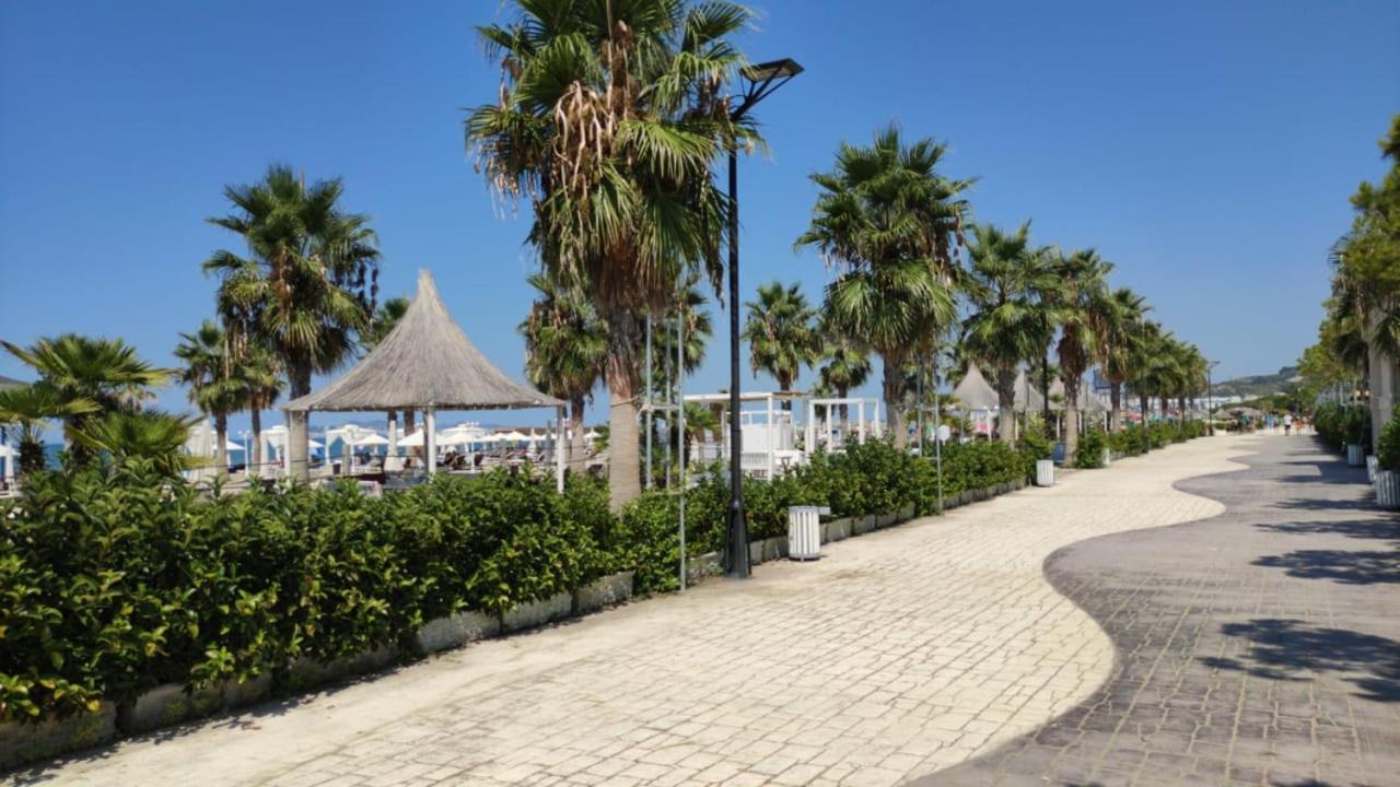 J&A Beachside Apartment Golem  Kültér fotó