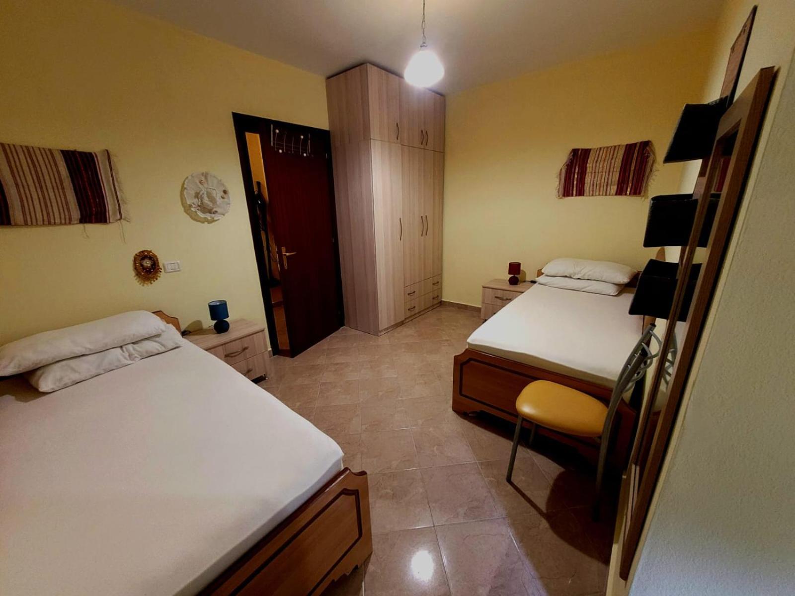 J&A Beachside Apartment Golem  Kültér fotó
