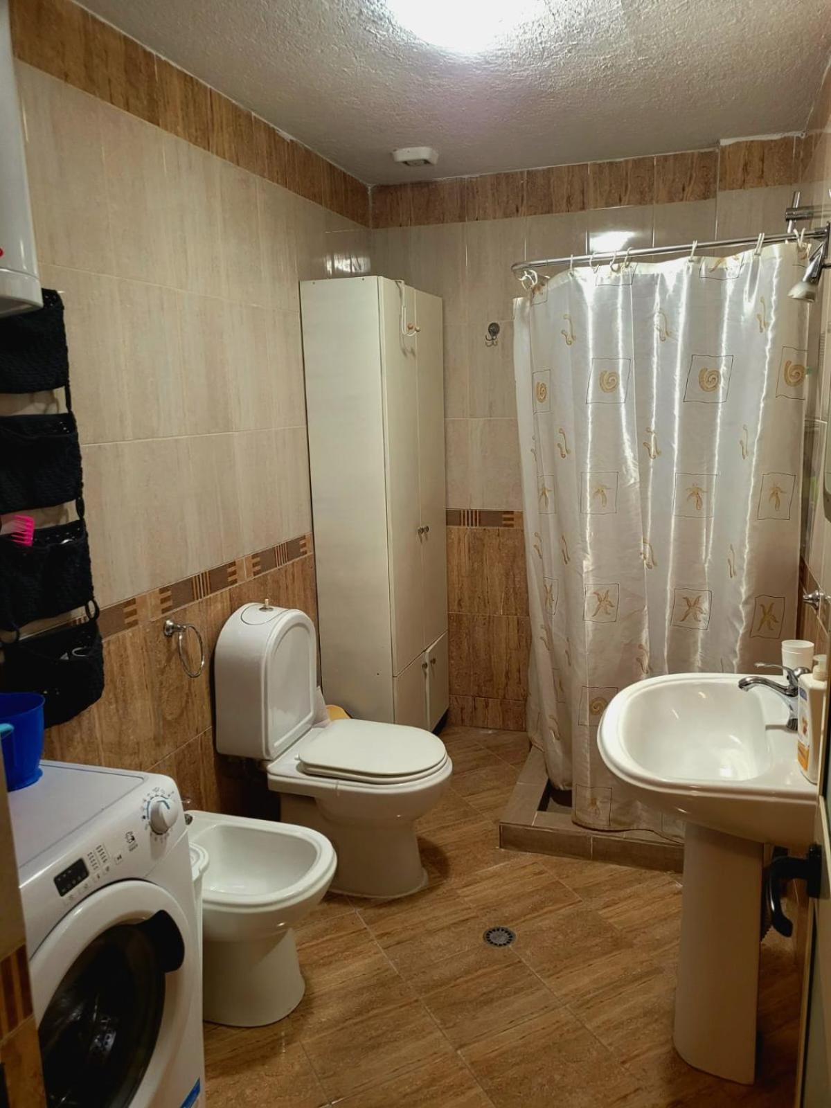 J&A Beachside Apartment Golem  Kültér fotó